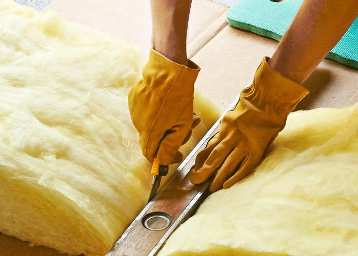 LWB insulation blade cuts through thick insulation material with ease